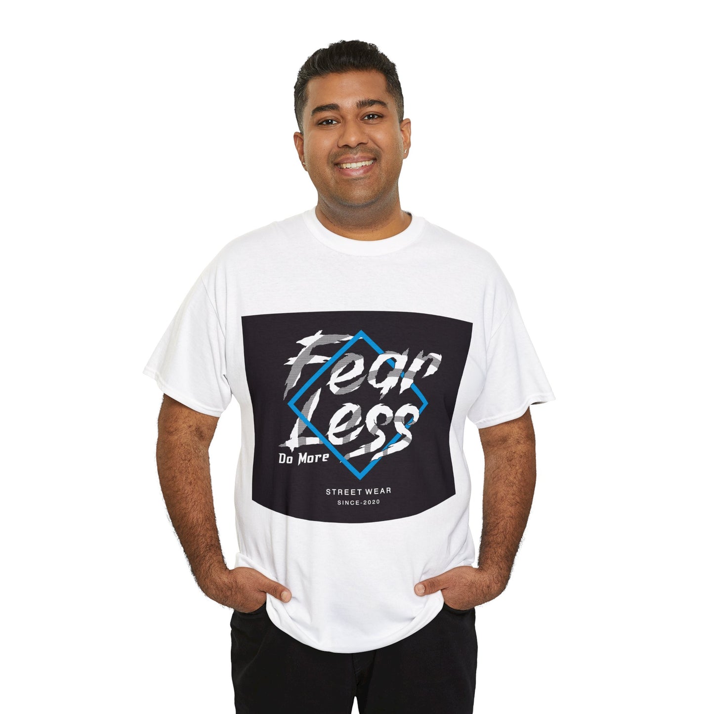 "Fear Less Do More" Camiseta de algodón pesado unisex
